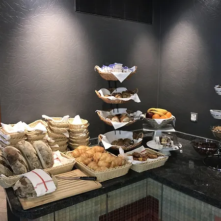 Carcani By Ketty & Tommy 酒店