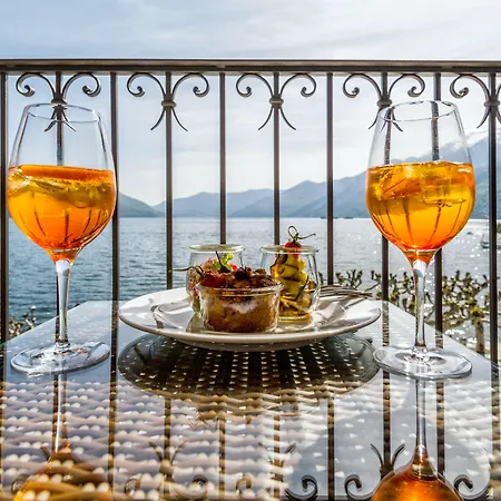 Hotel Carcani By Ketty & Tommy
