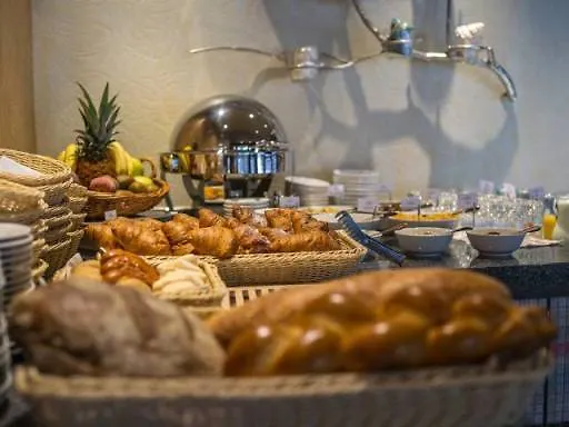 Carcani By Ketty & Tommy Hotel 3*