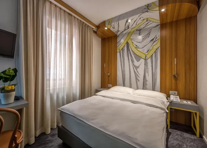 فندق Carcani By Ketty & Tommy 3*